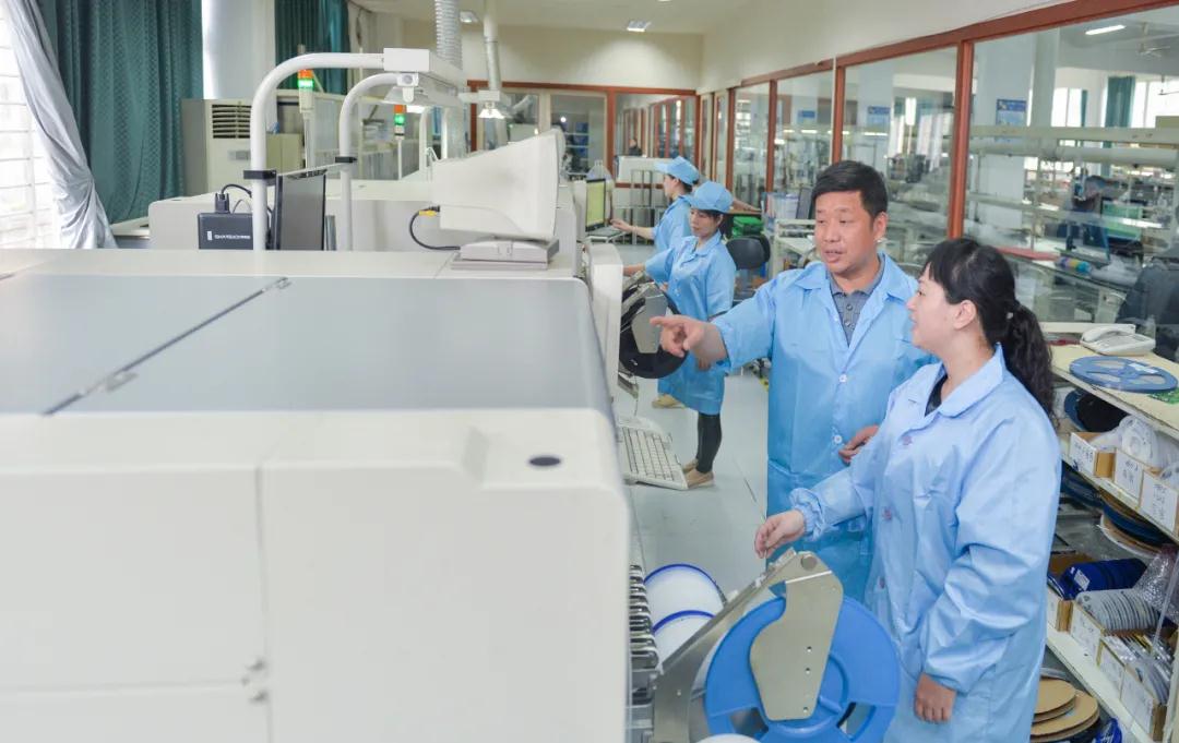 閩北日?qǐng)?bào)2020年12月11日?qǐng)?bào)道：苦練“內(nèi)功”！閩北這家企業(yè)不斷增強(qiáng)核心競爭能力